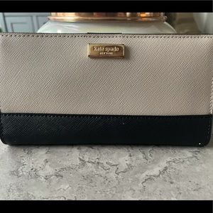 Kate Spade Bifold Large Wallet